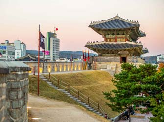 [Small Group Tour] Suwon Hwaseong Fortress and Korean Folk Village